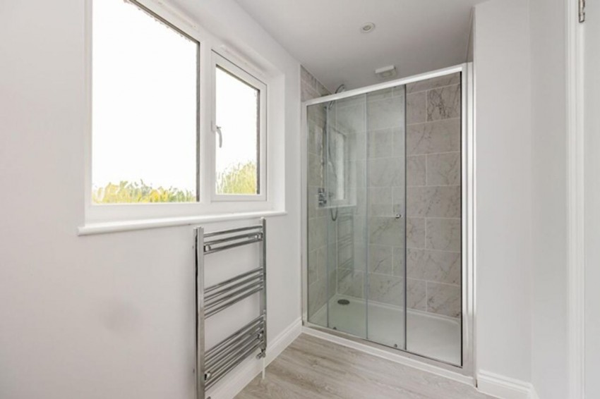 Images for Smallhythe Road, Tenterden, TN30 EAID:4216876937 BID:70d66595-8873-4a77-aef9-15962f379483
