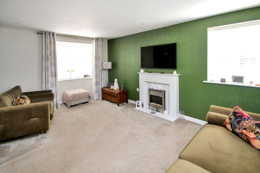 Images for Poplar Road, Wittersham, TN30 EAID:4216876937 BID:70d66595-8873-4a77-aef9-15962f379483
