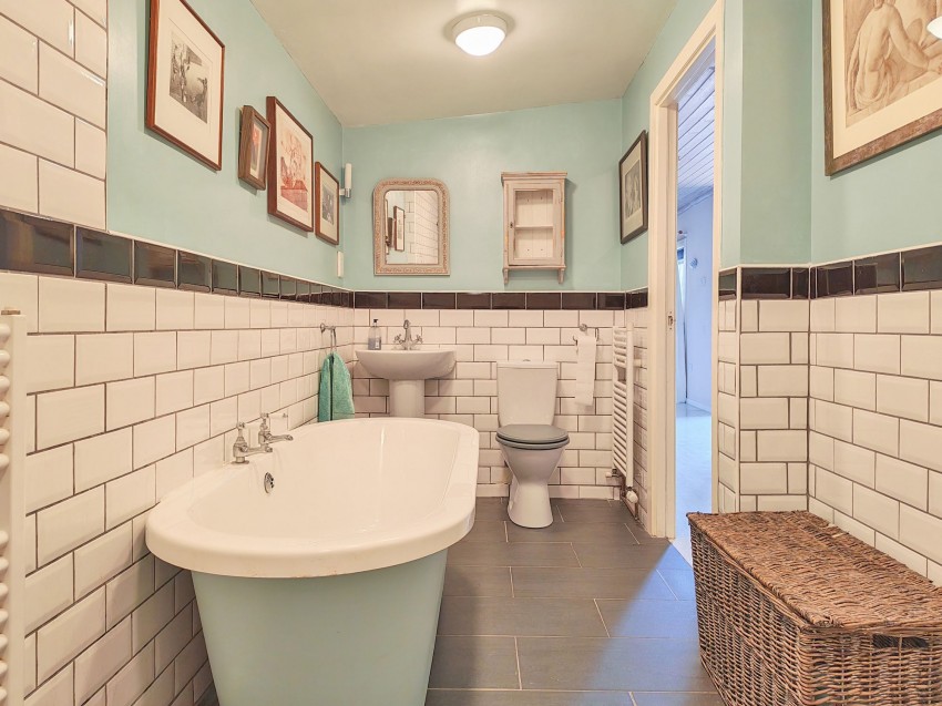 Images for Wittersham, Hunts Hill Farm Moons Green, TN30 EAID:4216876937 BID:0ad47bdb-e4d4-4b5e-b876-eed8ba4c2973