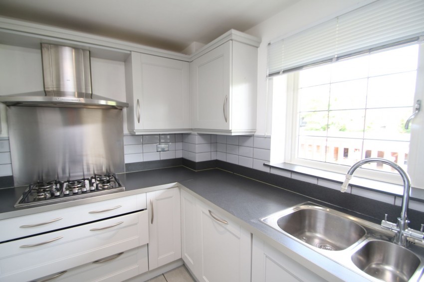 Images for Elmfield, Elmfield Place Elmfield, TN30 EAID:4216876937 BID:70d66595-8873-4a77-aef9-15962f379483
