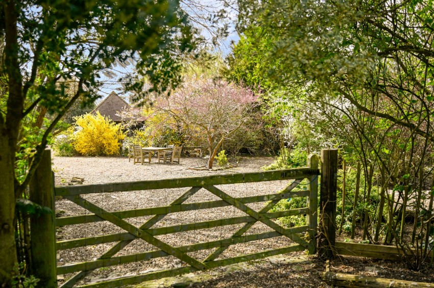 Images for Boarden Lane, Staplehurst, TN12 EAID:4216876937 BID:70d66595-8873-4a77-aef9-15962f379483