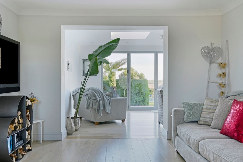 Images for Stone, Tenterden, TN30 EAID:4216876937 BID:70d66595-8873-4a77-aef9-15962f379483