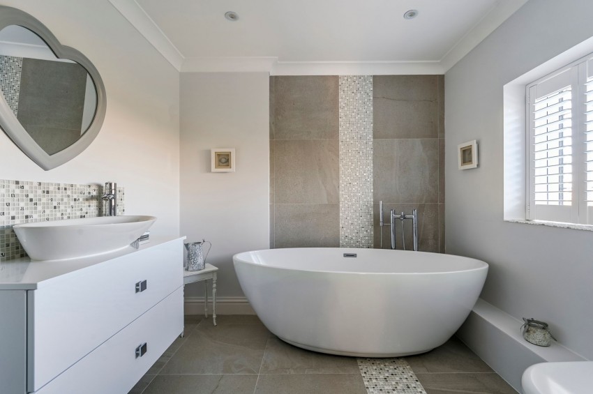 Images for Stone, Tenterden, TN30 EAID:4216876937 BID:70d66595-8873-4a77-aef9-15962f379483