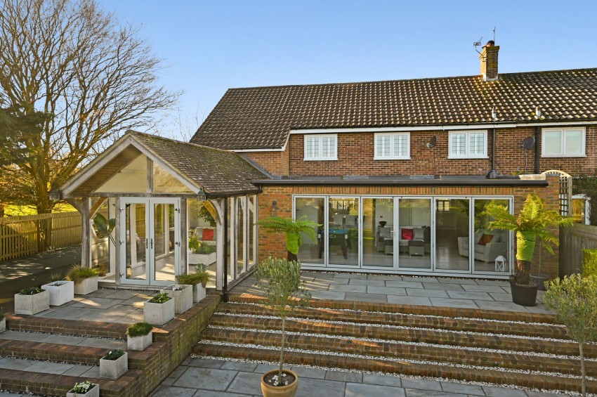 Images for Stone, Tenterden, TN30 EAID:4216876937 BID:70d66595-8873-4a77-aef9-15962f379483