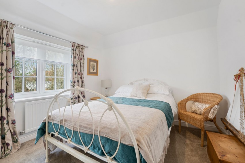 Images for Acorn Road, Tenterden, TN30 EAID:4216876937 BID:70d66595-8873-4a77-aef9-15962f379483