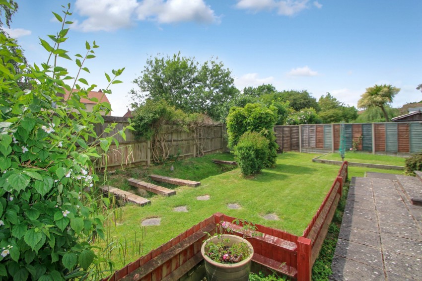 Images for Forgefield, Bethersden, TN26 EAID:4216876937 BID:70d66595-8873-4a77-aef9-15962f379483