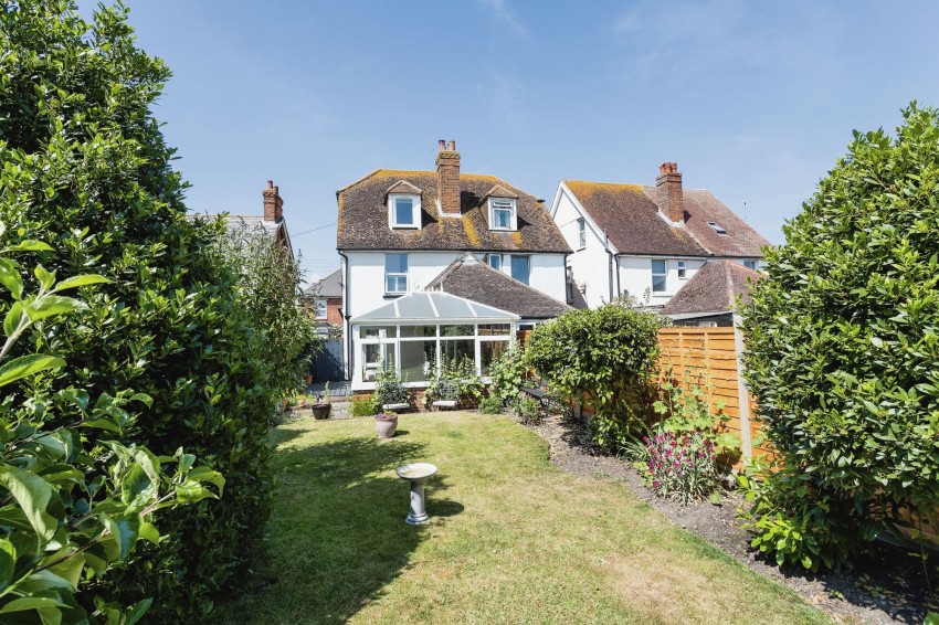 Images for Sussex Road, New Romney, TN28 EAID:4216876937 BID:0ad47bdb-e4d4-4b5e-b876-eed8ba4c2973