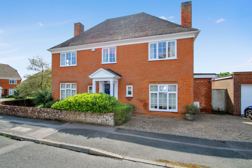 Images for Martins Close, Tenterden, TN30 EAID:4216876937 BID:70d66595-8873-4a77-aef9-15962f379483