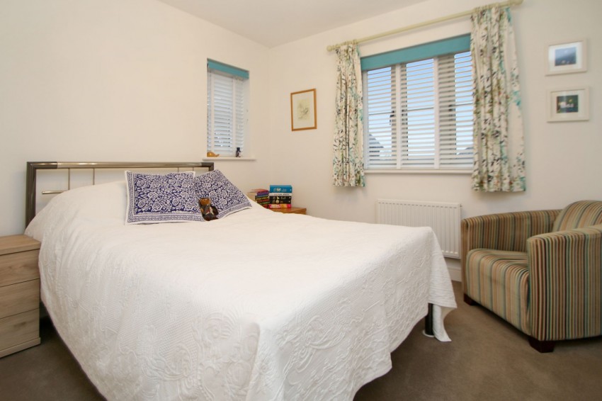 Images for Halden Field, Rolvenden, TN17 EAID:4216876937 BID:70d66595-8873-4a77-aef9-15962f379483