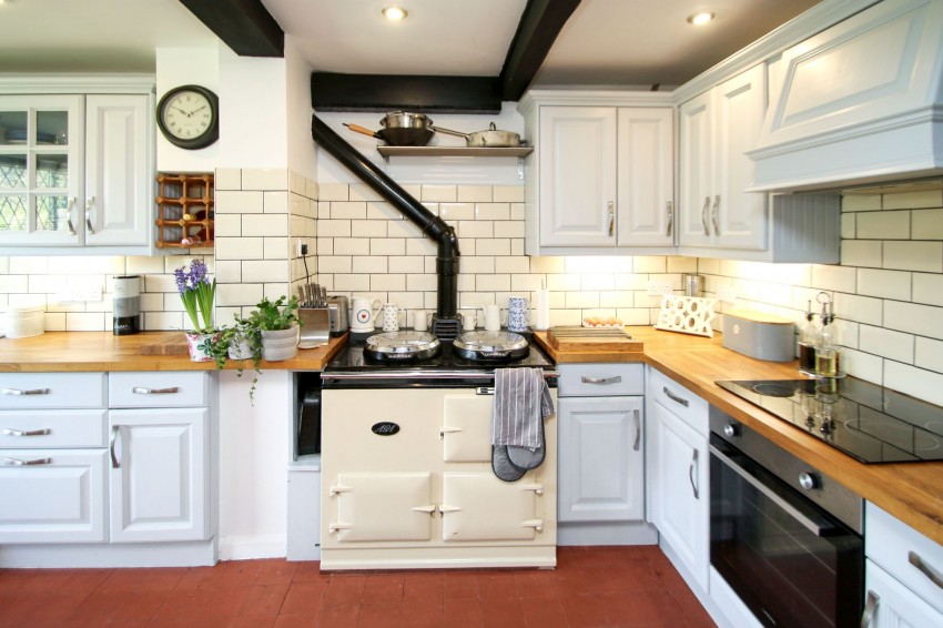 Images for Woodchurch, Ashford, TN26 EAID:4216876937 BID:70d66595-8873-4a77-aef9-15962f379483