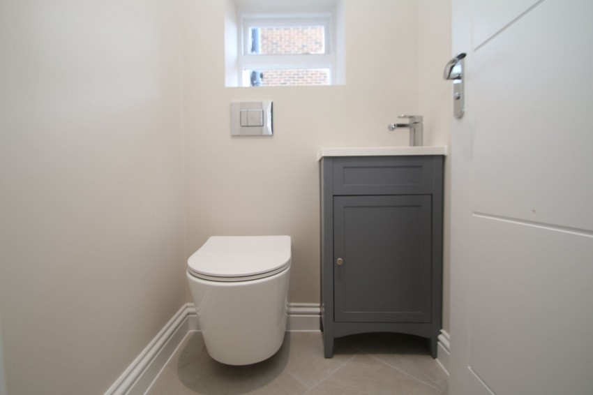 Images for Ashford Road, Tenterden, TN30 EAID:4216876937 BID:70d66595-8873-4a77-aef9-15962f379483