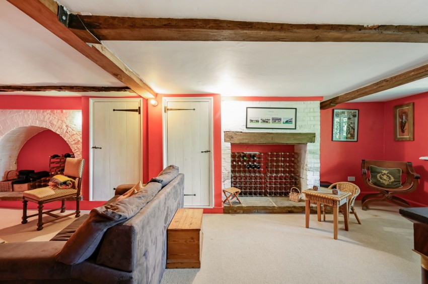 Images for Ashford Road, Tenterden, TN30 EAID:4216876937 BID:70d66595-8873-4a77-aef9-15962f379483