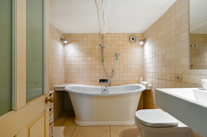 Images for Ashford Road, Tenterden, TN30 EAID:4216876937 BID:70d66595-8873-4a77-aef9-15962f379483