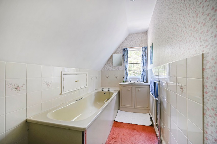 Images for Cranbrook Road, Benenden, TN17 EAID:4216876937 BID:70d66595-8873-4a77-aef9-15962f379483