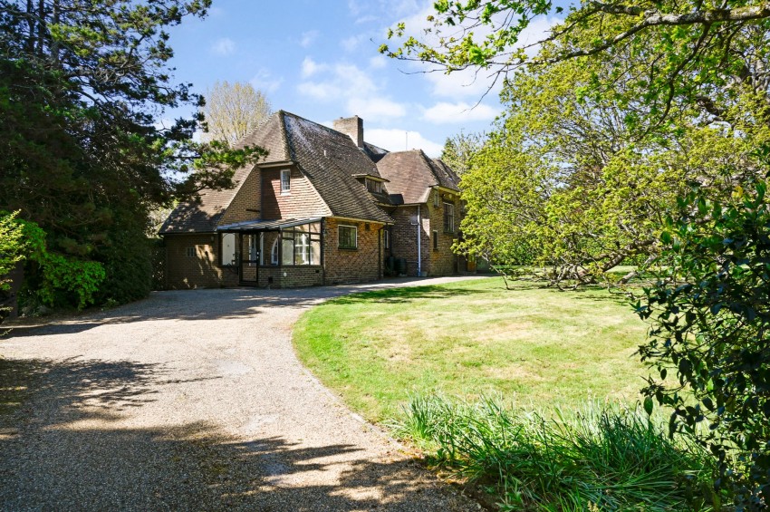 Images for Cranbrook Road, Benenden, TN17 EAID:4216876937 BID:70d66595-8873-4a77-aef9-15962f379483
