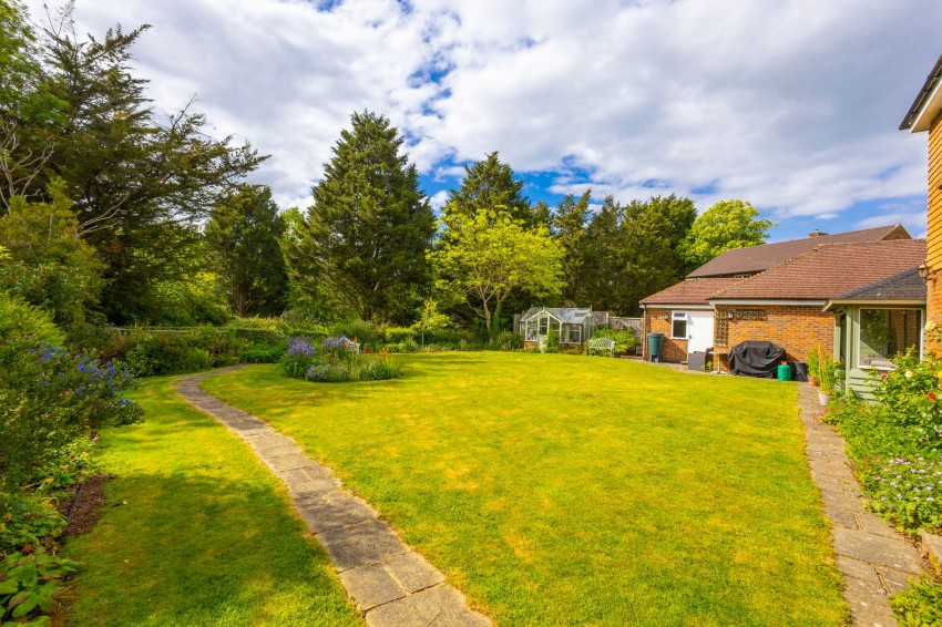 Images for Southgate Road, Tenterden, TN30 EAID:4216876937 BID:70d66595-8873-4a77-aef9-15962f379483
