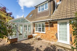 Images for Front Road, Woodchurch, TN26