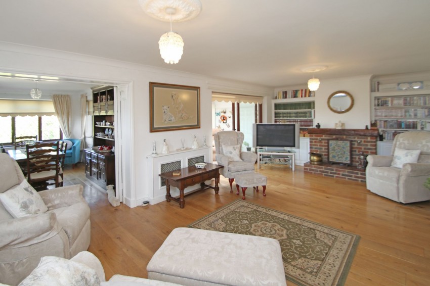 Images for Coast Drive, Greatstone, TN28 EAID:4216876937 BID:0ad47bdb-e4d4-4b5e-b876-eed8ba4c2973