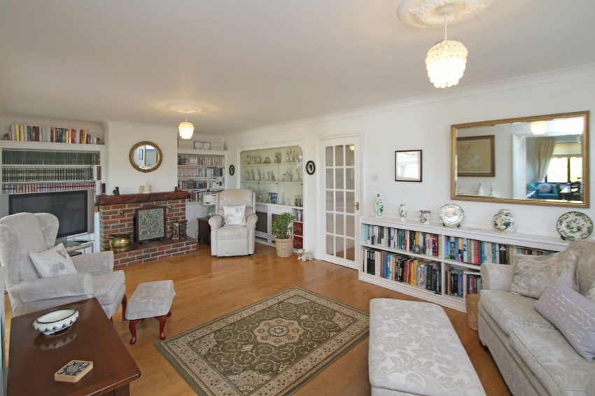 Images for Coast Drive, Greatstone, TN28 EAID:4216876937 BID:0ad47bdb-e4d4-4b5e-b876-eed8ba4c2973