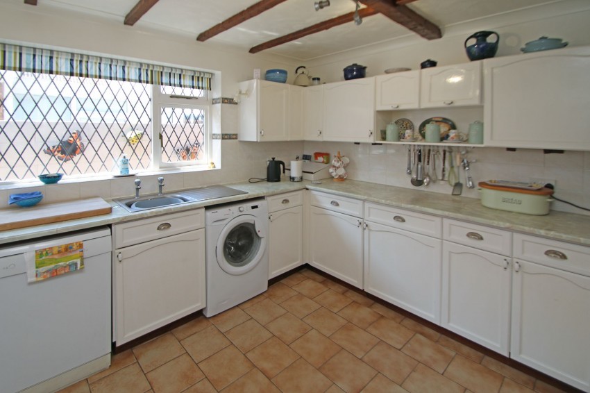 Images for Coast Drive, Greatstone, TN28 EAID:4216876937 BID:0ad47bdb-e4d4-4b5e-b876-eed8ba4c2973