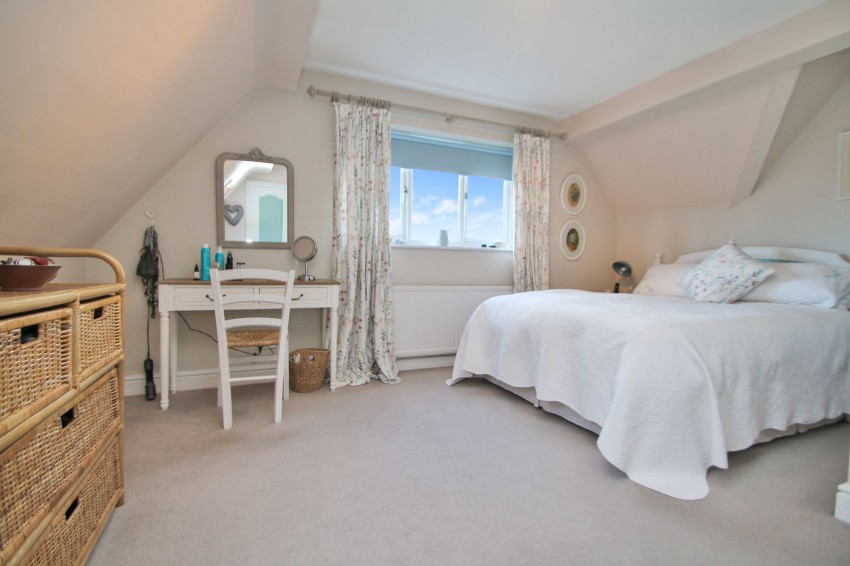 Images for Rolvenden Hill, Rolvenden, TN17 EAID:4216876937 BID:70d66595-8873-4a77-aef9-15962f379483