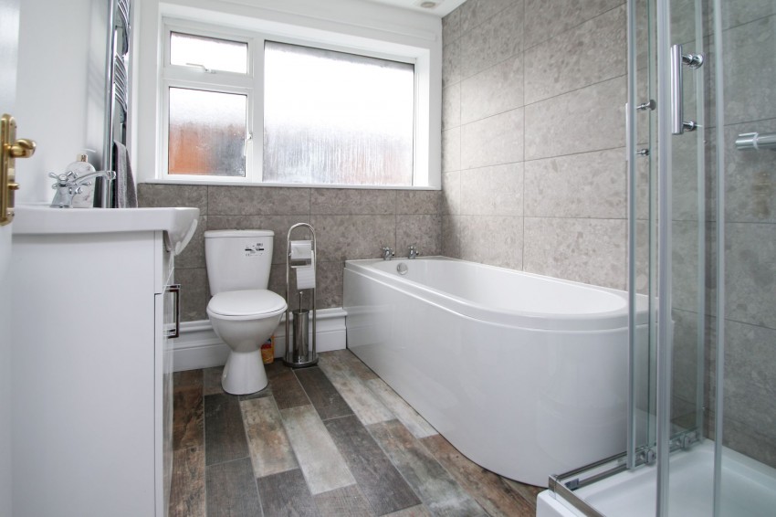 Images for Ghyllside Road, Northiam, TN31 EAID:4216876937 BID:0ad47bdb-e4d4-4b5e-b876-eed8ba4c2973