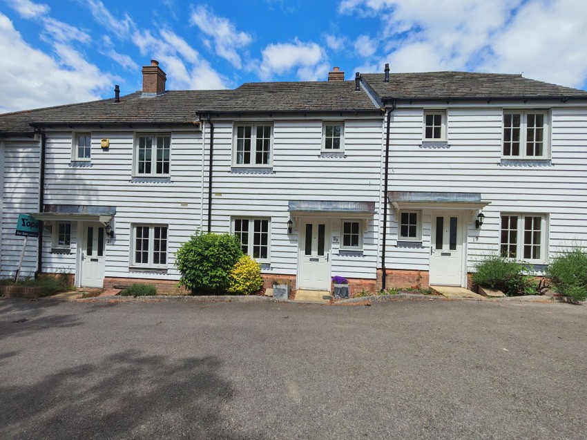 Images for St. Benets Way, Tenterden, TN30 EAID:4216876937 BID:70d66595-8873-4a77-aef9-15962f379483
