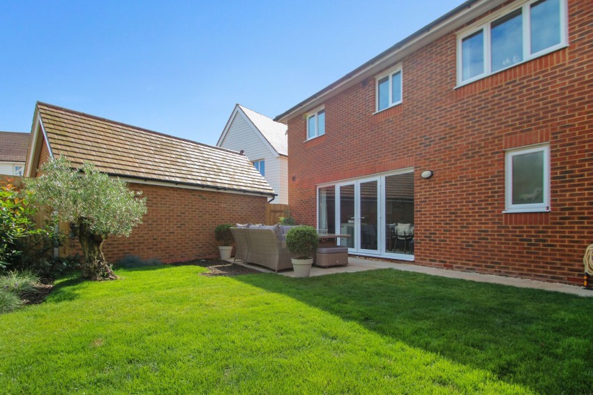 Images for Rother Drive, Tenterden, TN30 EAID:4216876937 BID:70d66595-8873-4a77-aef9-15962f379483