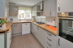 Images for Downs Close, Headcorn, TN27