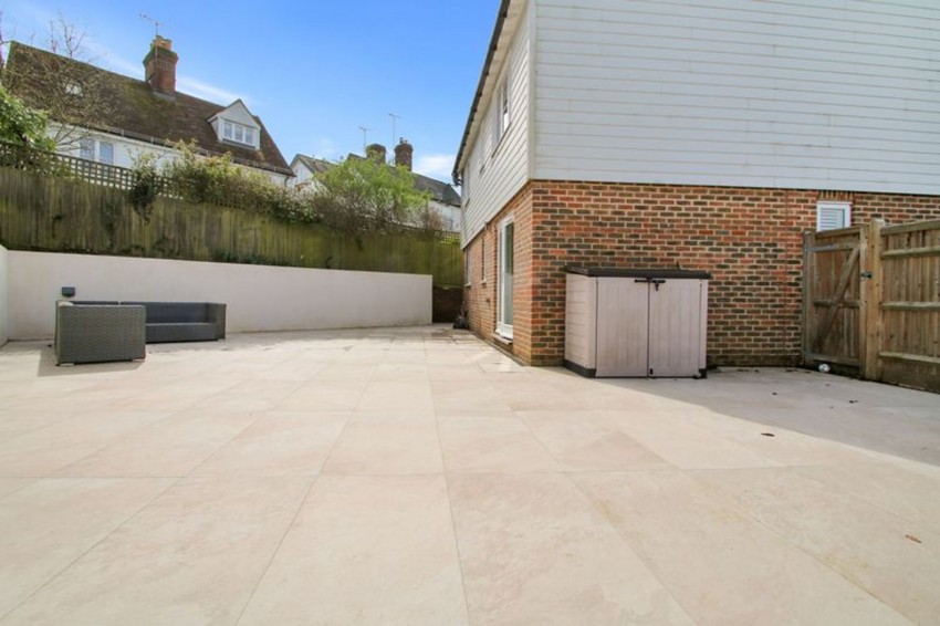 Images for Talbot Road, Hawkhurst, TN18 EAID:4216876937 BID:70d66595-8873-4a77-aef9-15962f379483