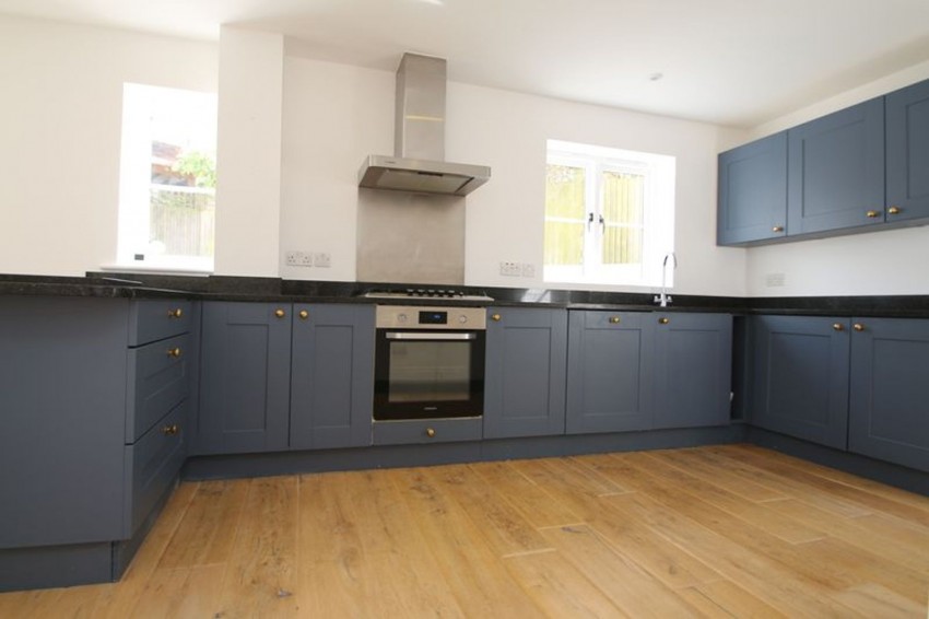 Images for Talbot Road, Hawkhurst, TN18 EAID:4216876937 BID:70d66595-8873-4a77-aef9-15962f379483