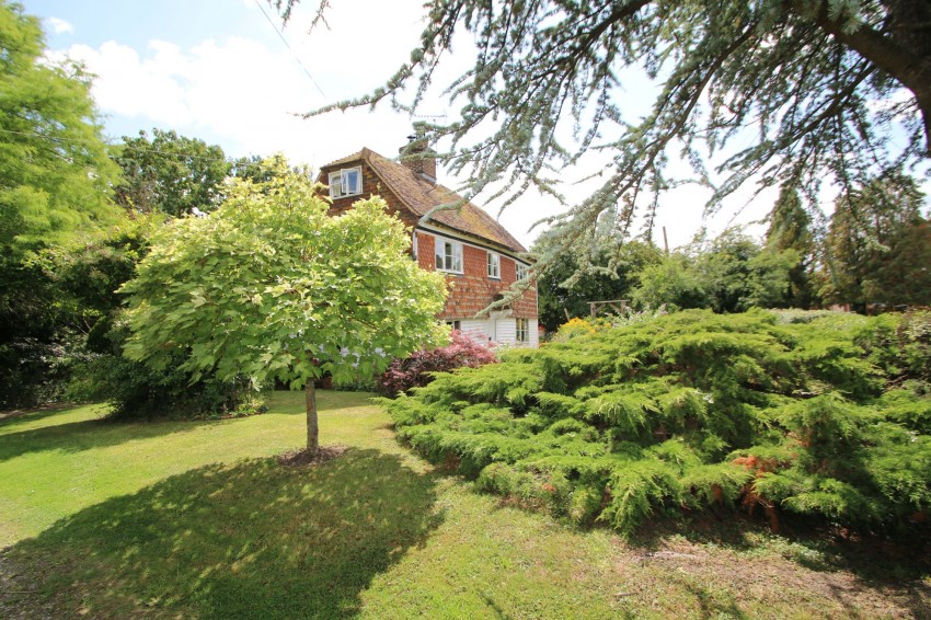 Images for Smarden, Ashford, TN27 EAID:4216876937 BID:70d66595-8873-4a77-aef9-15962f379483