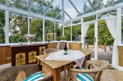 Images for West Undercliff, Rye, TN31