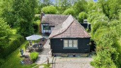 Images for West Undercliff, Rye, TN31
