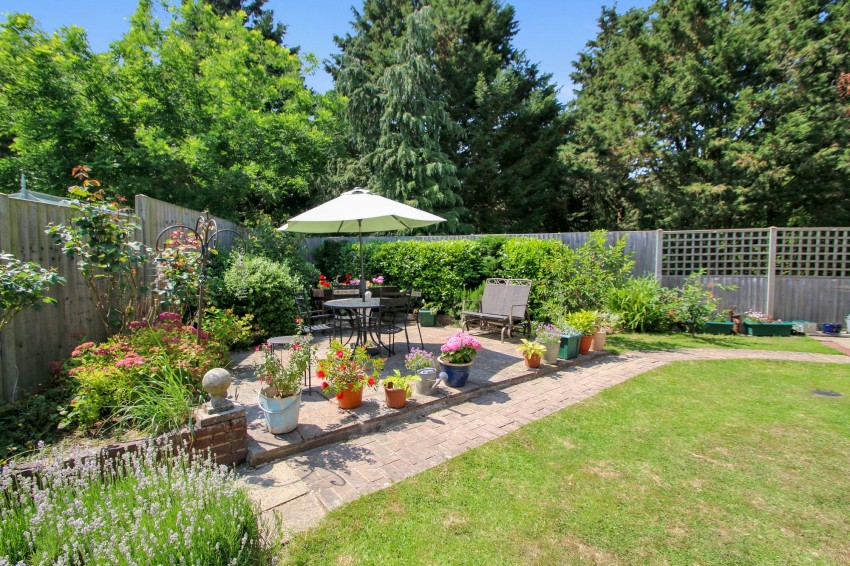 Images for Southgate Road, Tenterden, TN30 EAID:4216876937 BID:70d66595-8873-4a77-aef9-15962f379483