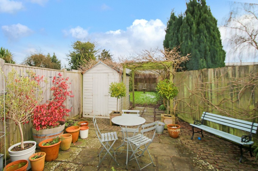 Images for High Street, Rolvenden, TN17 EAID:4216876937 BID:70d66595-8873-4a77-aef9-15962f379483