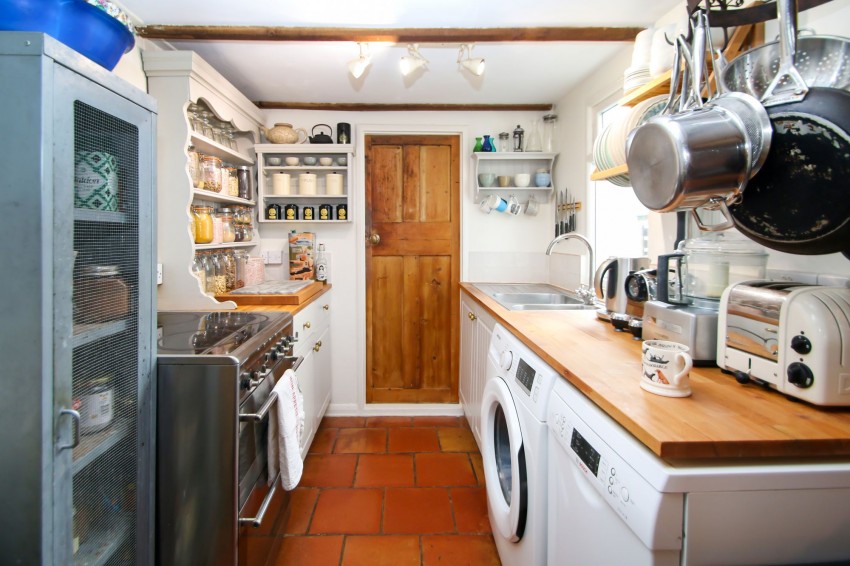 Images for High Street, Rolvenden, TN17 EAID:4216876937 BID:70d66595-8873-4a77-aef9-15962f379483