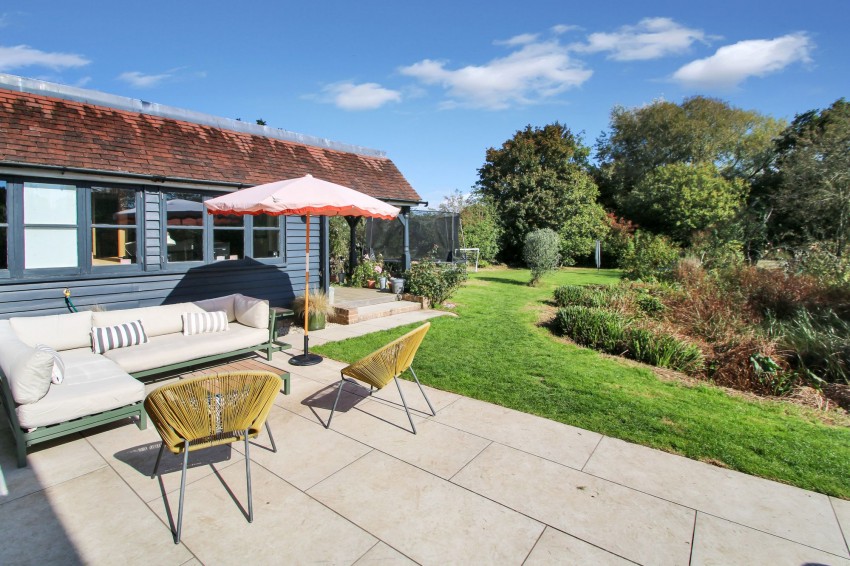 Images for Wittersham Road, Iden, TN31 EAID:4216876937 BID:0ad47bdb-e4d4-4b5e-b876-eed8ba4c2973