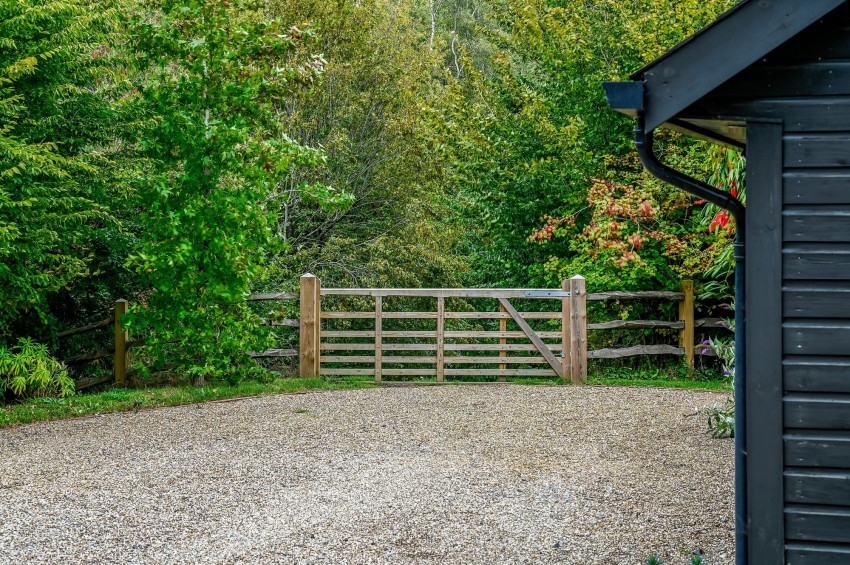 Images for Woodchurch Road, Tenterden, TN30 EAID:4216876937 BID:70d66595-8873-4a77-aef9-15962f379483