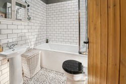 Images for Biddenden Road, Headcorn, TN27