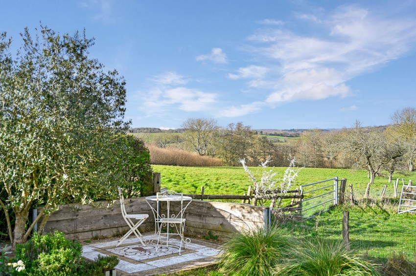 Images for Udimore Road, Udimore, TN31 EAID:4216876937 BID:0ad47bdb-e4d4-4b5e-b876-eed8ba4c2973