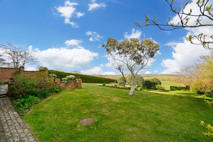 Images for Udimore Road, Udimore, TN31 EAID:4216876937 BID:0ad47bdb-e4d4-4b5e-b876-eed8ba4c2973