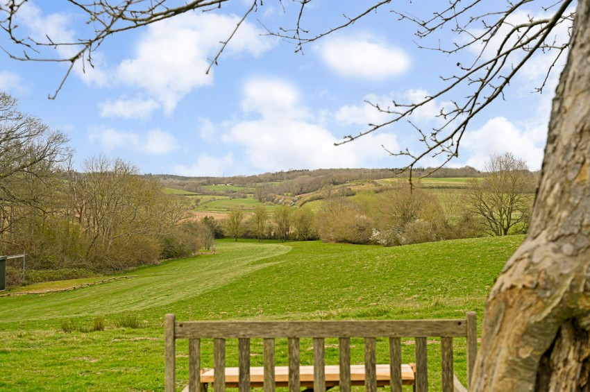 Images for Udimore Road, Udimore, TN31 EAID:4216876937 BID:0ad47bdb-e4d4-4b5e-b876-eed8ba4c2973