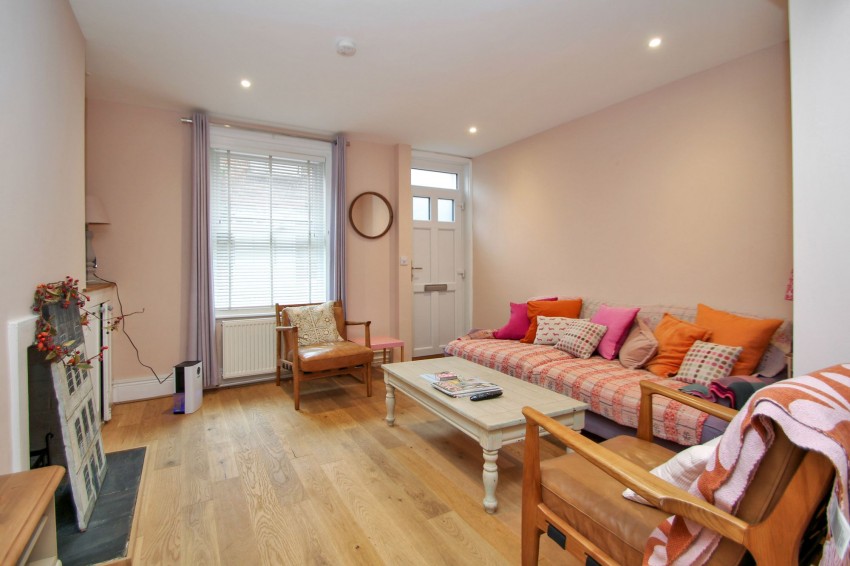 Images for South Undercliff, Rye, TN31 EAID:4216876937 BID:0ad47bdb-e4d4-4b5e-b876-eed8ba4c2973