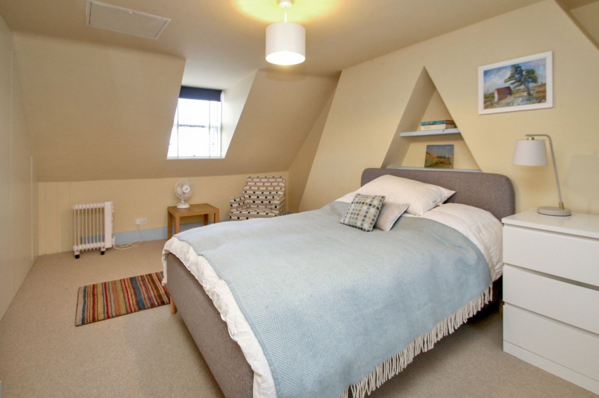 Images for South Undercliff, Rye, TN31 EAID:4216876937 BID:0ad47bdb-e4d4-4b5e-b876-eed8ba4c2973