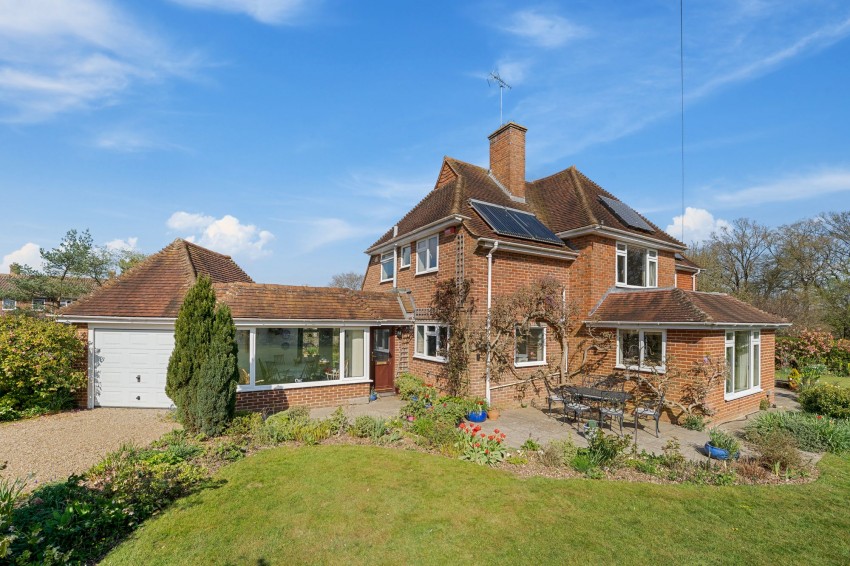 Images for High Halden, Ashford, TN26 EAID:4216876937 BID:70d66595-8873-4a77-aef9-15962f379483