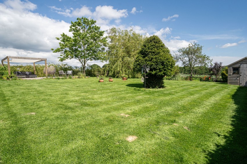 Images for Woodchurch, Ashford, TN26 EAID:4216876937 BID:70d66595-8873-4a77-aef9-15962f379483