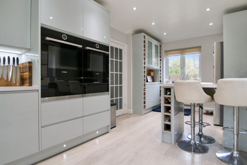 Images for Shuttle Close, Biddenden, TN27 EAID:4216876937 BID:70d66595-8873-4a77-aef9-15962f379483