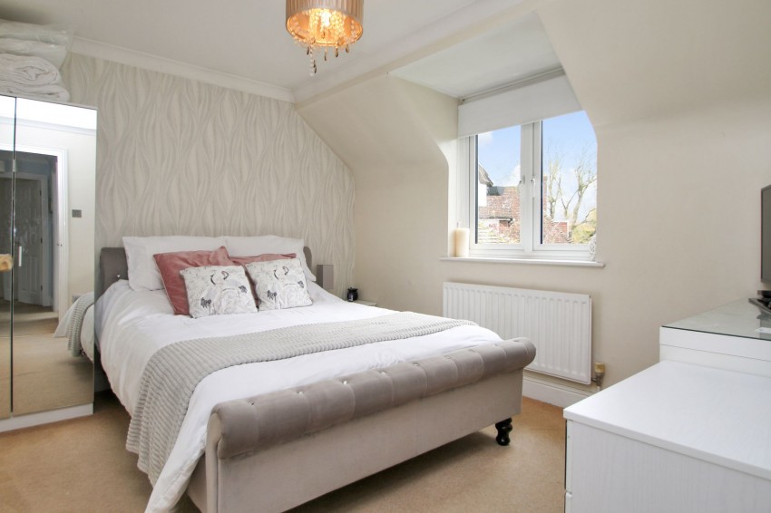 Images for Shuttle Close, Biddenden, TN27 EAID:4216876937 BID:70d66595-8873-4a77-aef9-15962f379483