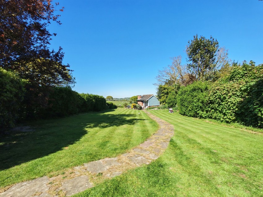 Images for Chick Hill, Pett Level, TN35 EAID:4216876937 BID:0ad47bdb-e4d4-4b5e-b876-eed8ba4c2973